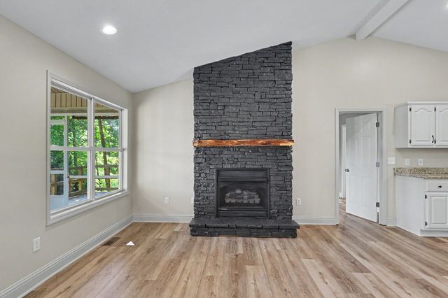 456 Deaver Cove Road, Blairsville, GA 30512