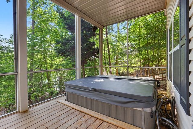 456 Deaver Cove Road, Blairsville, GA 30512