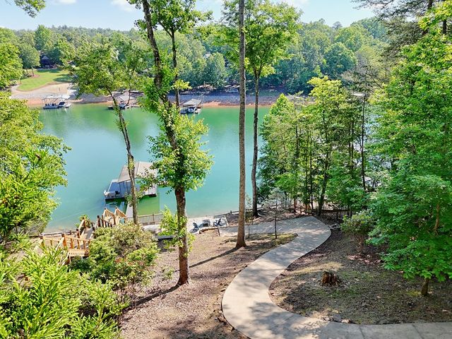 456 Deaver Cove Road, Blairsville, GA 30512