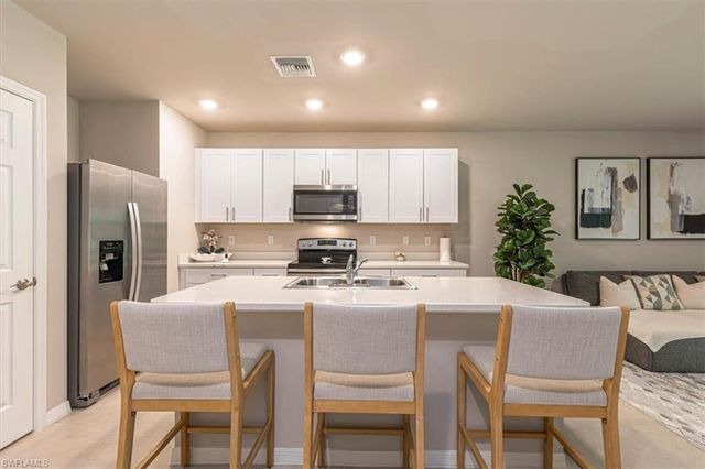 15457 Wildflower CIR, Naples, FL 34119