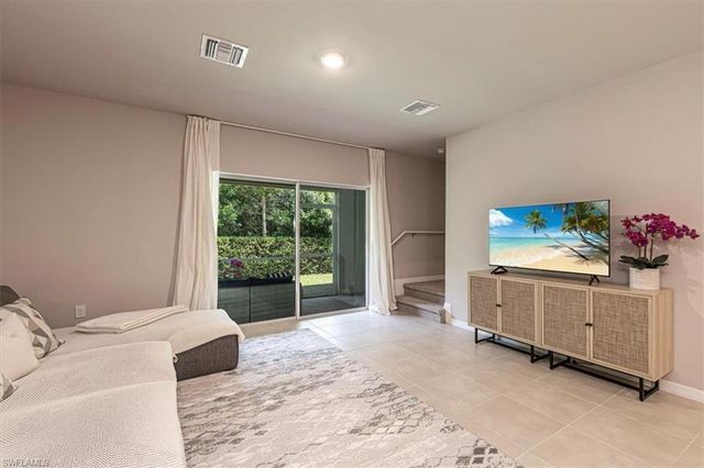 15457 Wildflower CIR, Naples, FL 34119