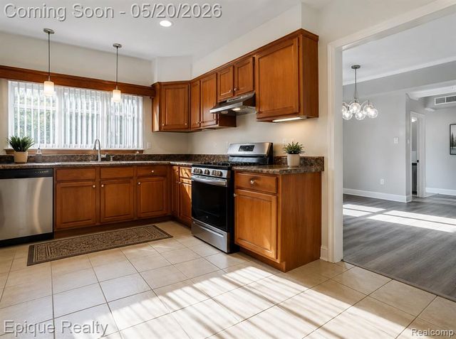 414 Oak Street, Ypsilanti, MI 48198