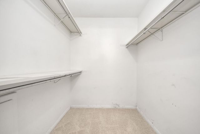 17105 Beaver Springs Dr Drive 9, Houston, TX 77090