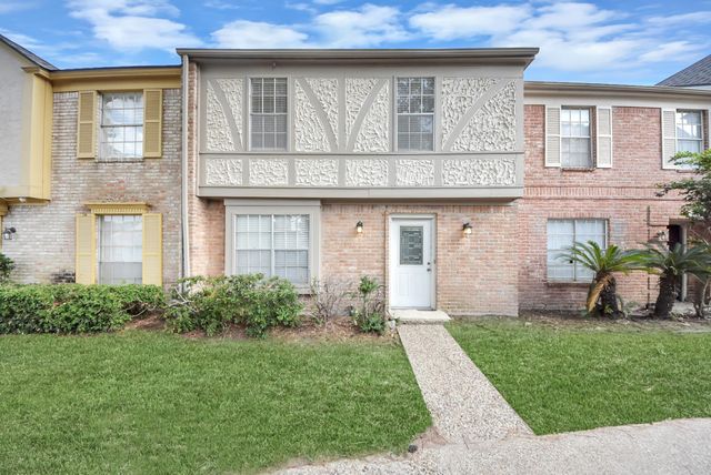 17105 Beaver Springs Dr Drive 9, Houston, TX 77090