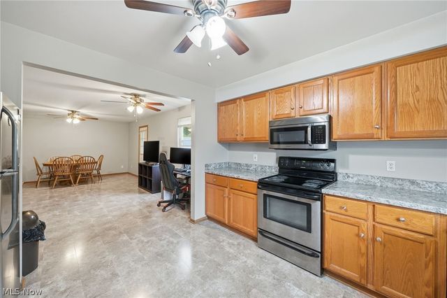 6343 Youngstown Hubbard Road, Hubbard, OH 44425