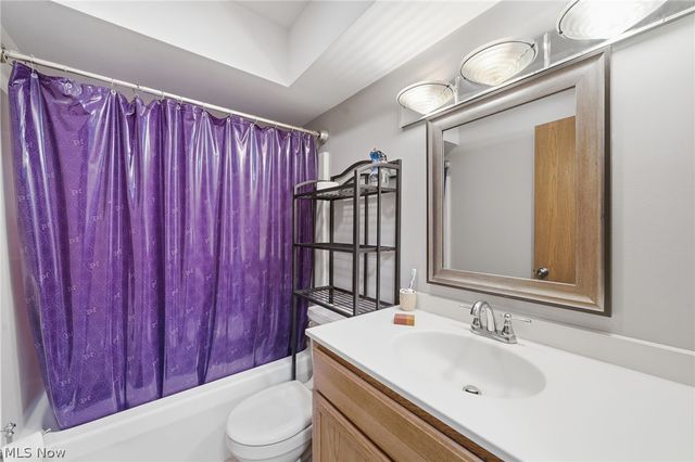 6343 Youngstown Hubbard Road, Hubbard, OH 44425
