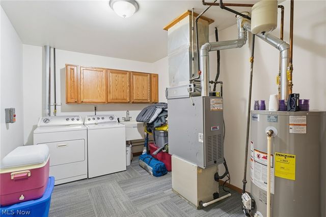 6343 Youngstown Hubbard Road, Hubbard, OH 44425