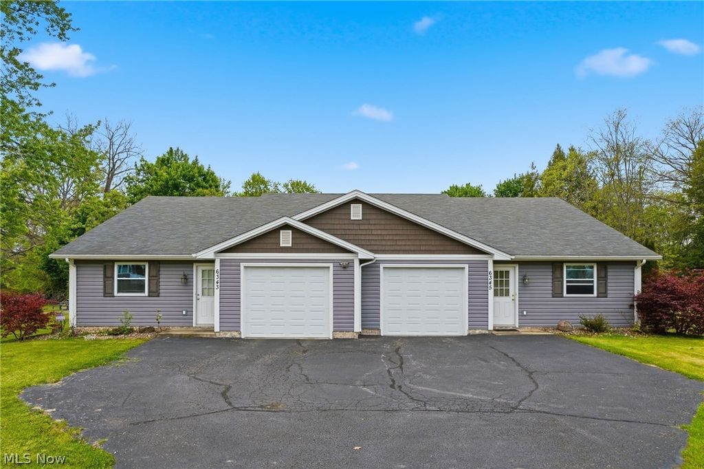 6343 Youngstown Hubbard Road, Hubbard, OH 44425