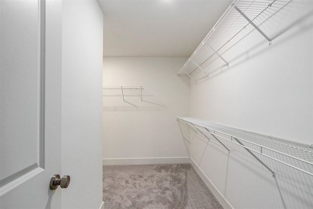 5589 Paxton Court, Portage, MI 49024