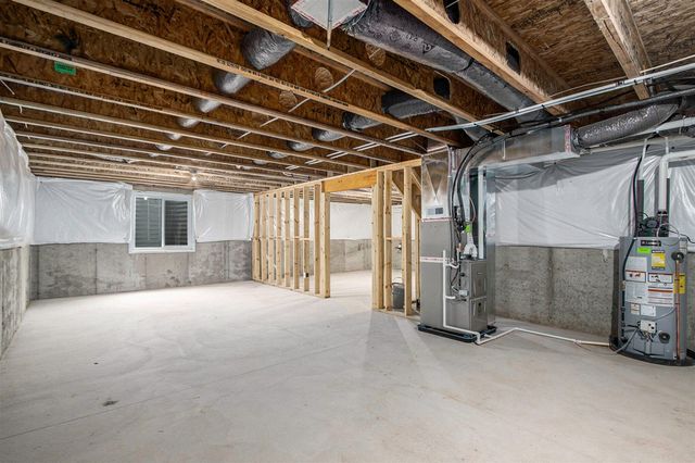 5589 Paxton Court, Portage, MI 49024