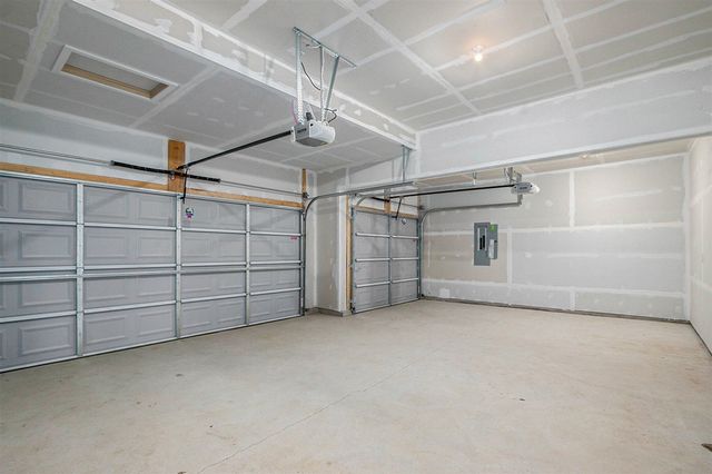 5589 Paxton Court, Portage, MI 49024