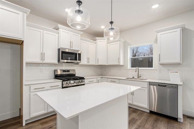 5589 Paxton Court, Portage, MI 49024