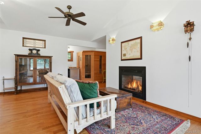 425 Maple Lane, Southold, NY 11971