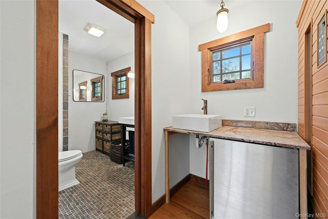 425 Maple Lane, Southold, NY 11971