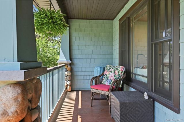 425 Maple Lane, Southold, NY 11971