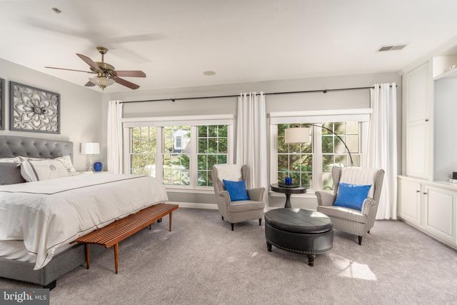 7486 CARRIAGE HILLS DR, Mclean, VA 22102