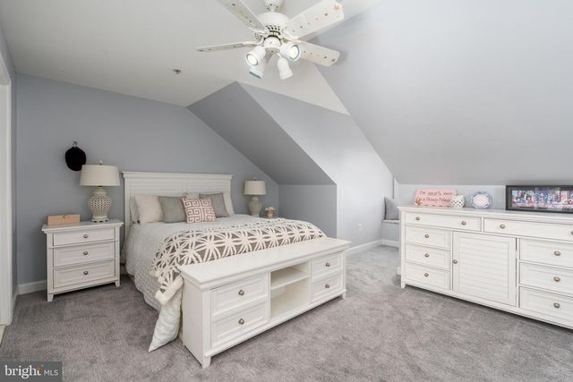 7486 CARRIAGE HILLS DR, Mclean, VA 22102