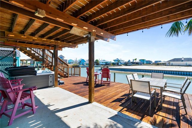 121 Redhead, Rockport, TX 78382