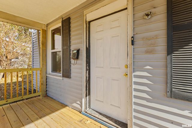 2316 N SHERIDAN Road, Peoria, IL 61604