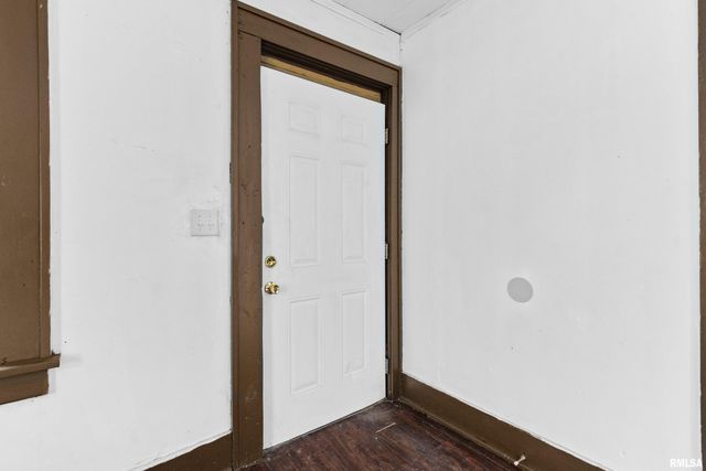 2316 N SHERIDAN Road, Peoria, IL 61604