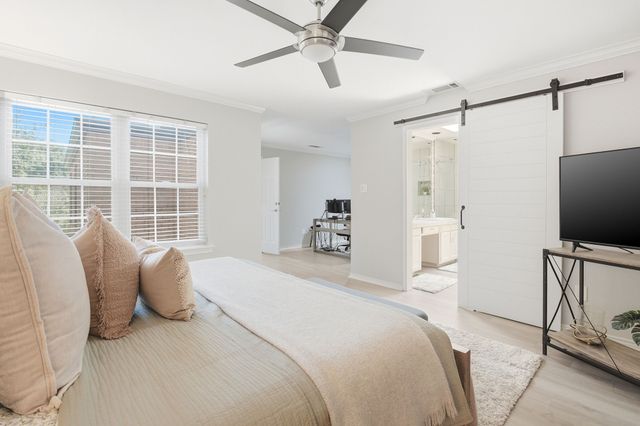 17365 Remington Park Circle, Dallas, TX 75252
