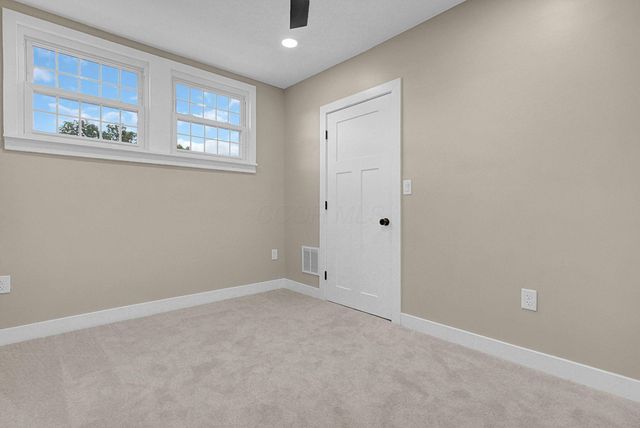 222 W N Broadway, Columbus, OH 43214