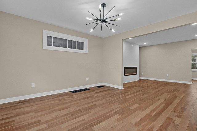 222 W N Broadway, Columbus, OH 43214
