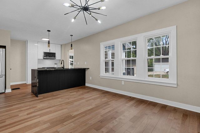 222 W N Broadway, Columbus, OH 43214