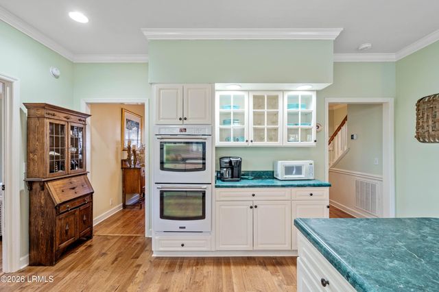 25 Sea Gull Drive, Beaufort, SC 29907