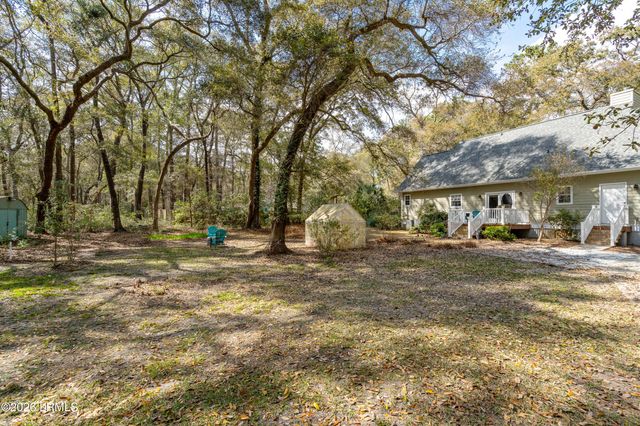 25 Sea Gull Drive, Beaufort, SC 29907
