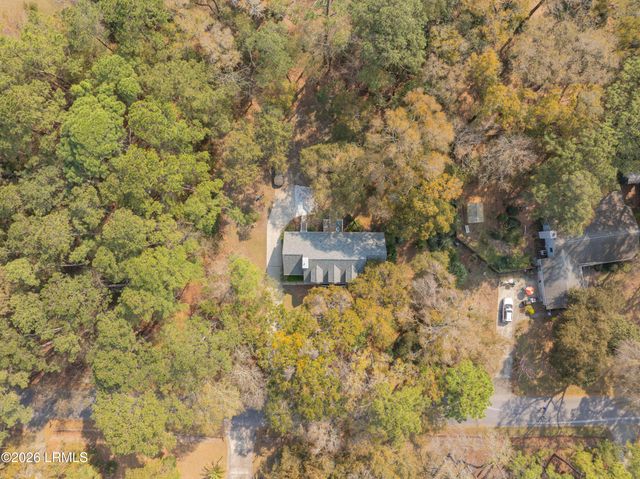 25 Sea Gull Drive, Beaufort, SC 29907