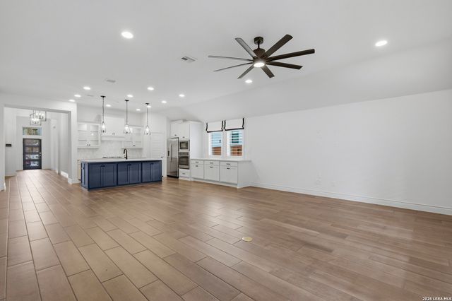 12023 Upton Park, San Antonio, TX 78253