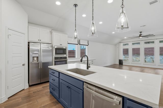 12023 Upton Park, San Antonio, TX 78253