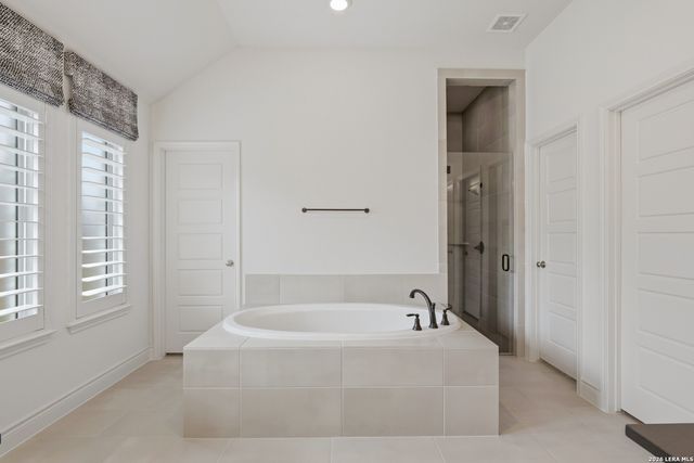 12023 Upton Park, San Antonio, TX 78253