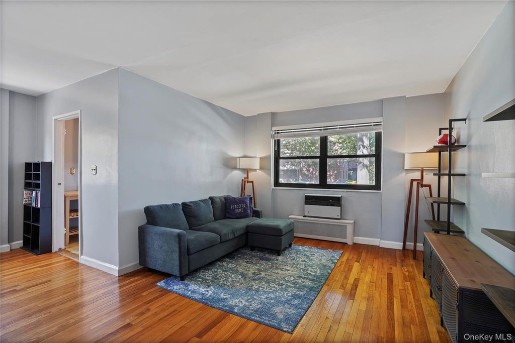 84-18 155th Avenue 1R, Howard Beach, NY 11414