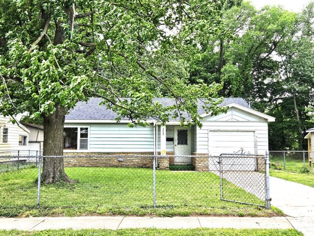2229 N Kellett Avenue, Springfield, MO 65803