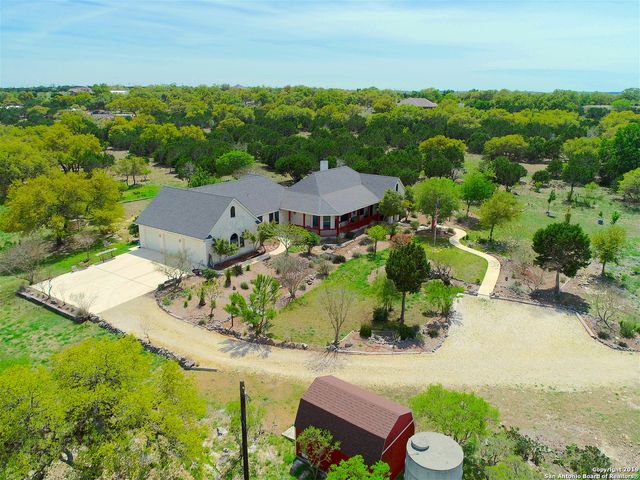 110 HOSKINS TRAIL, Boerne, TX 78006