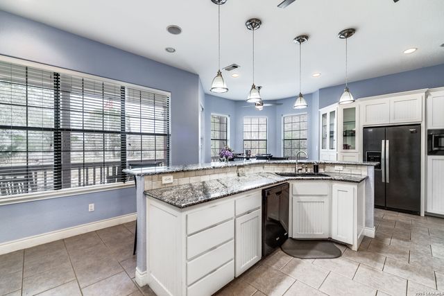 110 HOSKINS TRAIL, Boerne, TX 78006