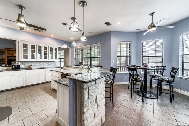 110 HOSKINS TRAIL, Boerne, TX 78006