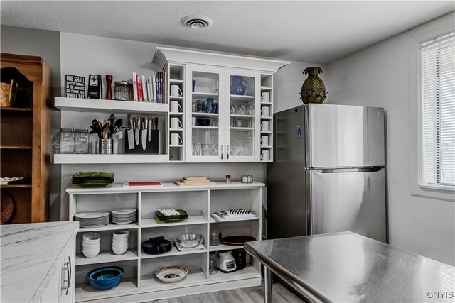 200 Spencer Avenue, Vienna, NY 13157