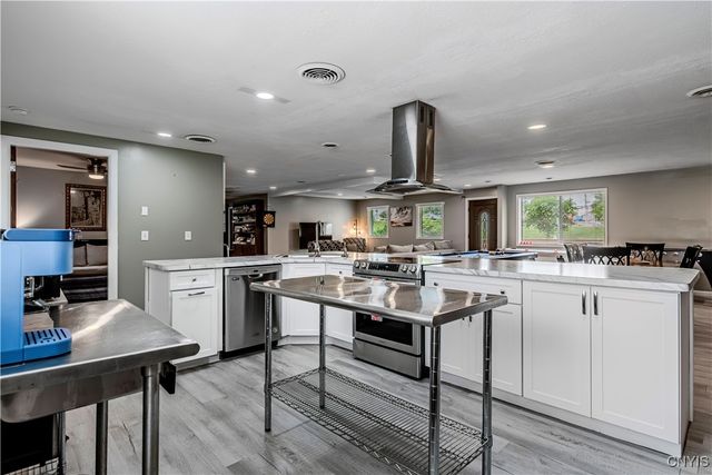 200 Spencer Avenue, Vienna, NY 13157