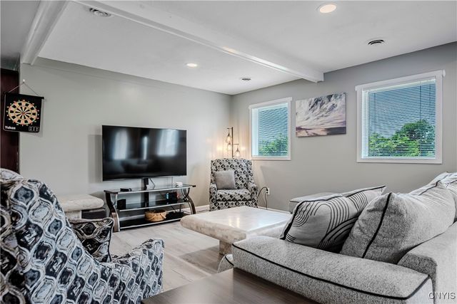 200 Spencer Avenue, Vienna, NY 13157