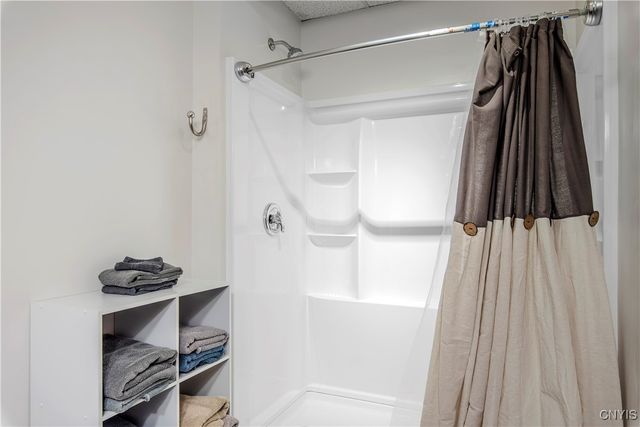 200 Spencer Avenue, Vienna, NY 13157