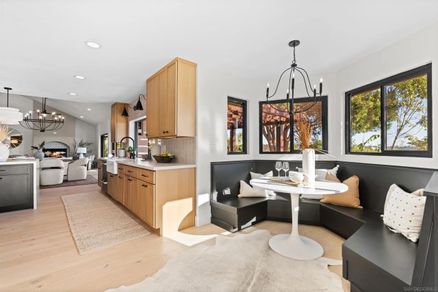 1170 Rancho Encinitas Dr, Encinitas, CA 92024