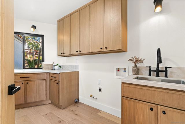 1170 Rancho Encinitas Dr, Encinitas, CA 92024