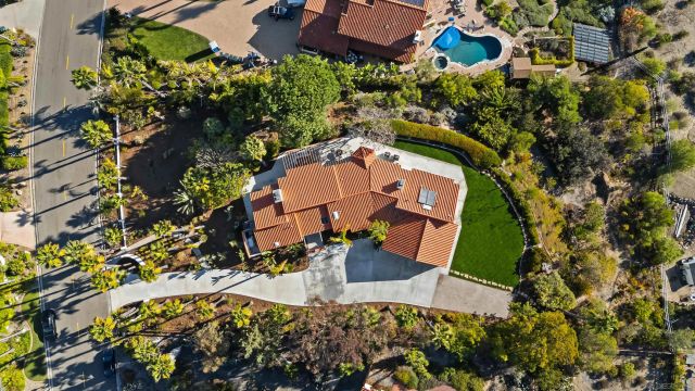 1170 Rancho Encinitas Dr, Encinitas, CA 92024