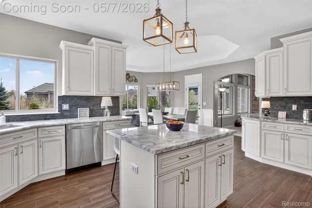 54551 Deadwood Lane, Shelby Charter Township, MI 48316