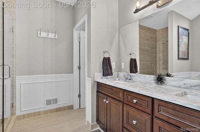54551 Deadwood Lane, Shelby Charter Township, MI 48316