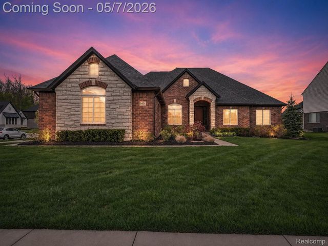 54551 Deadwood Lane, Shelby Charter Township, MI 48316