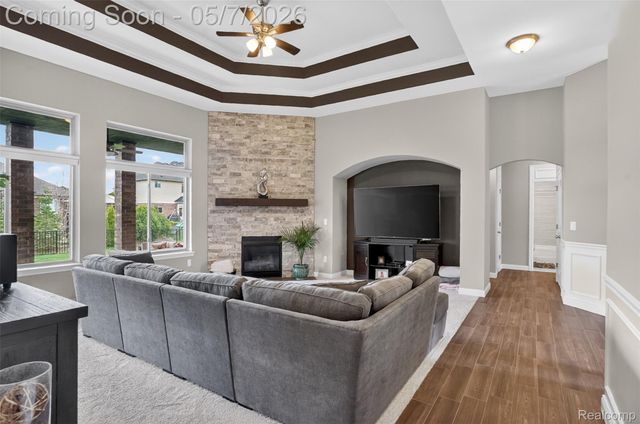 54551 Deadwood Lane, Shelby Charter Township, MI 48316
